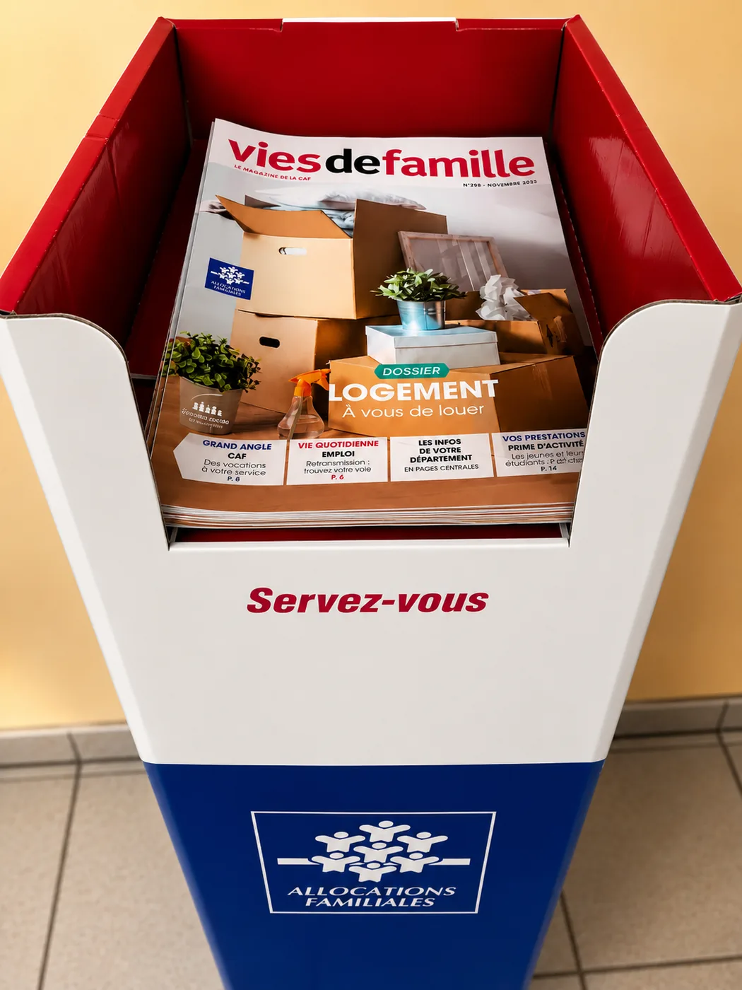 Dépôt de magazines dans un commerce partenaire en Guadeloupe